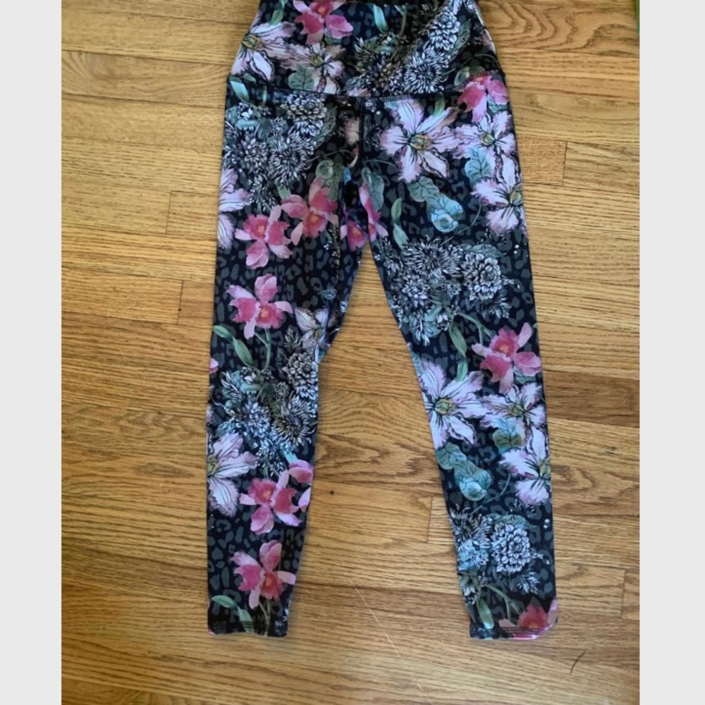 Flower Patterned Leggings